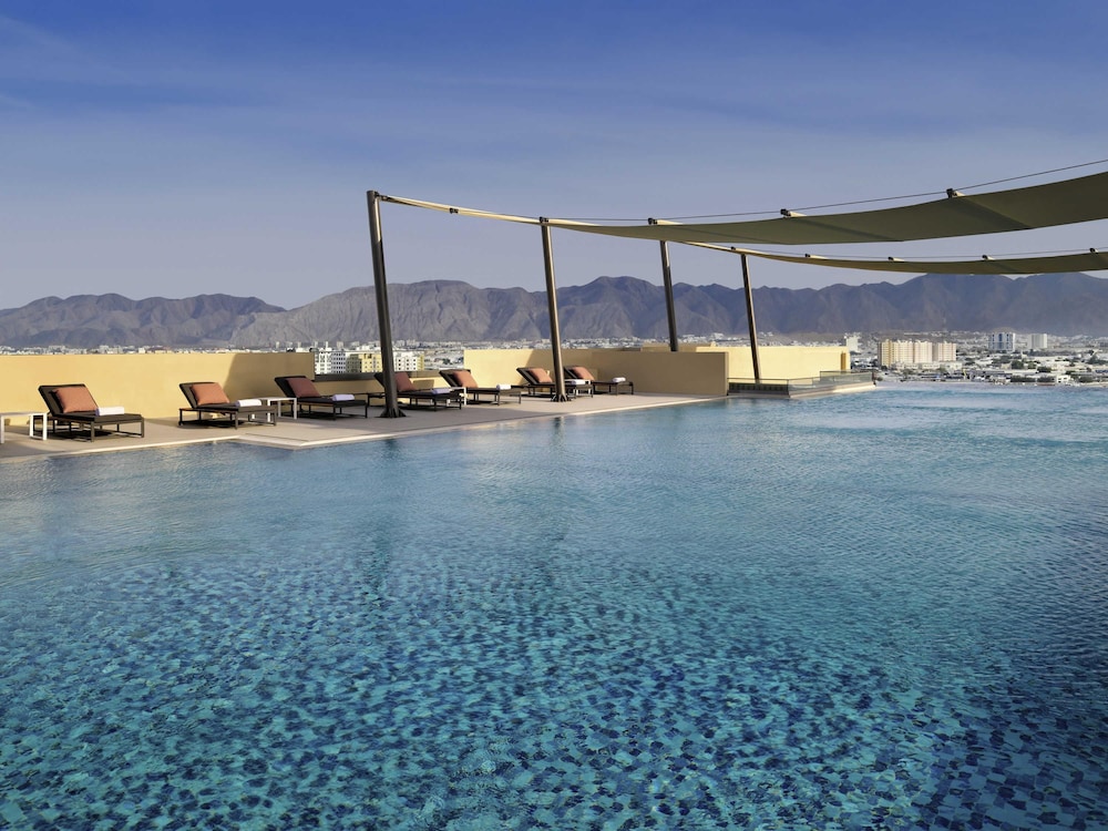 Movenpick Hotel and Hotel Apartments Ghala Muscat 47/50
