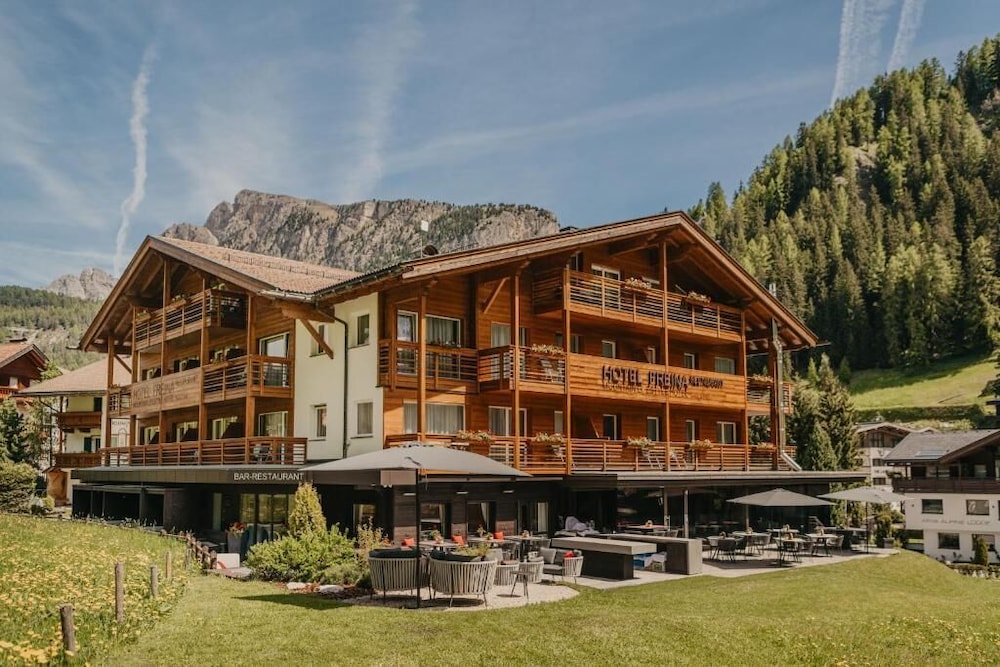 Hotel Freina 4/50