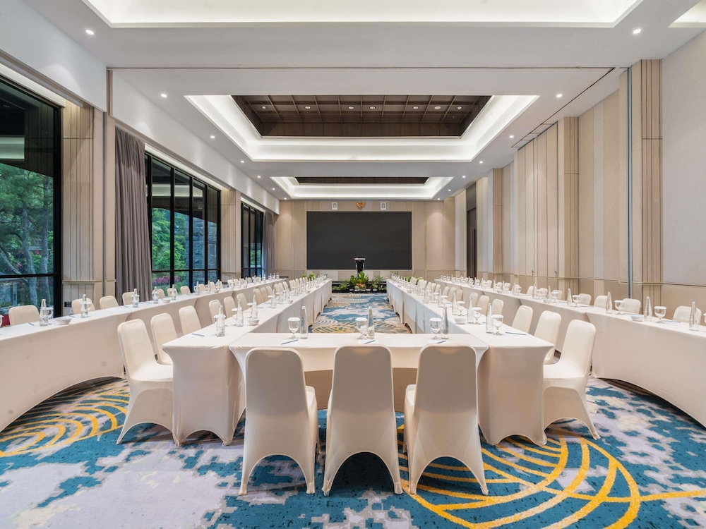 Mercure Cibadak Sukabumi Resort 37/48