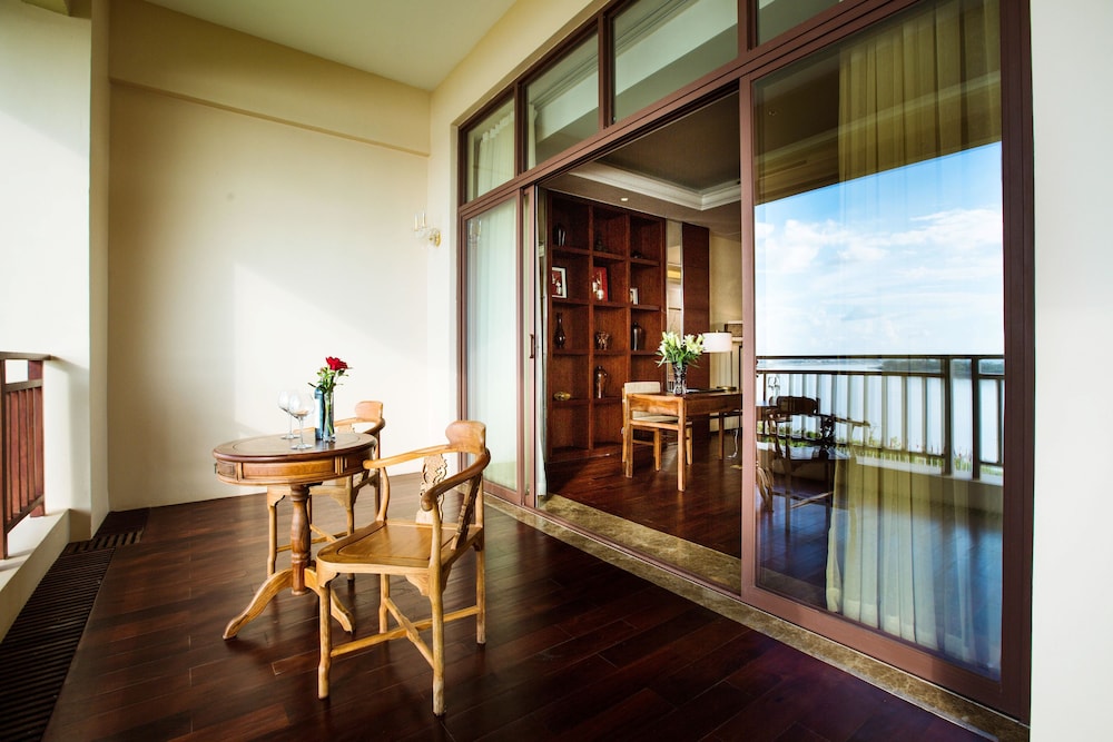Landmark Mekong Riverside Hotel 27/44