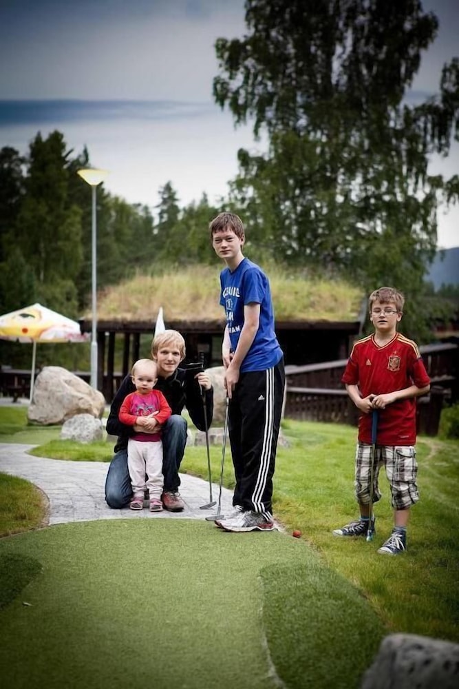 Hunderfossen Hotell & Resort 30/50