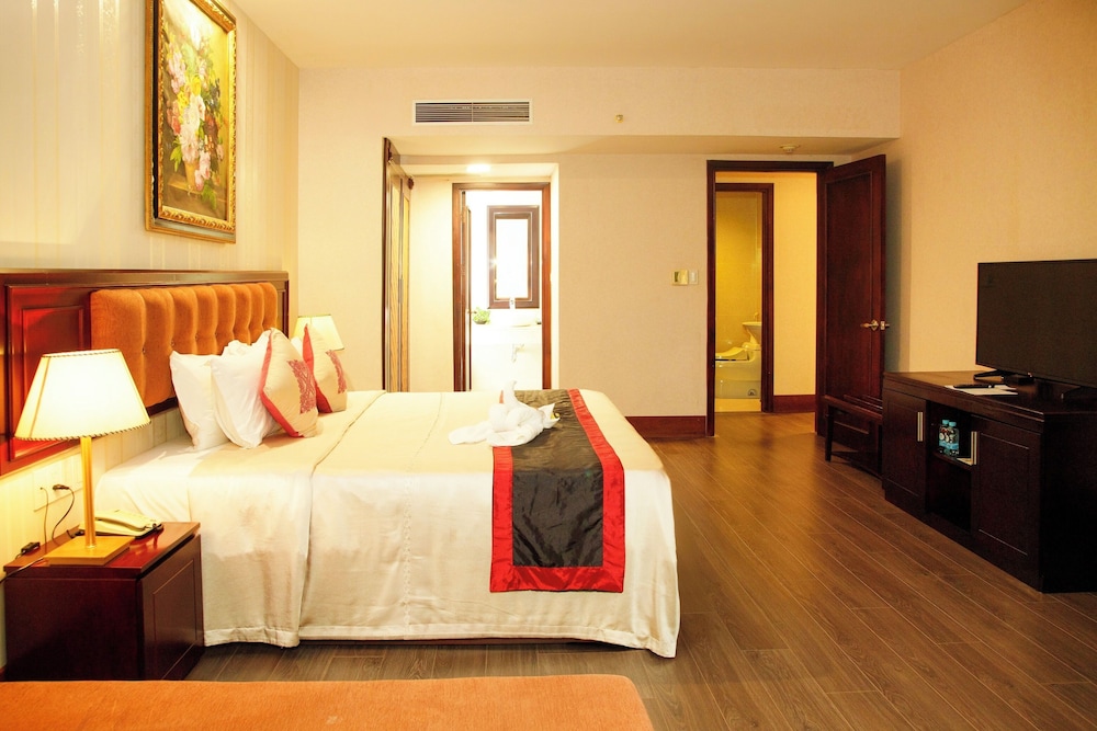 Sai Gon Dong Ha Hotel 28/73
