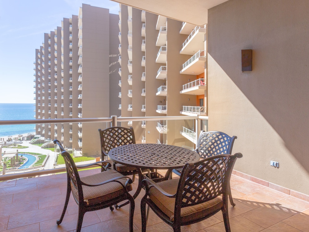 Las Palomas Beach & Golf Resort 1/42