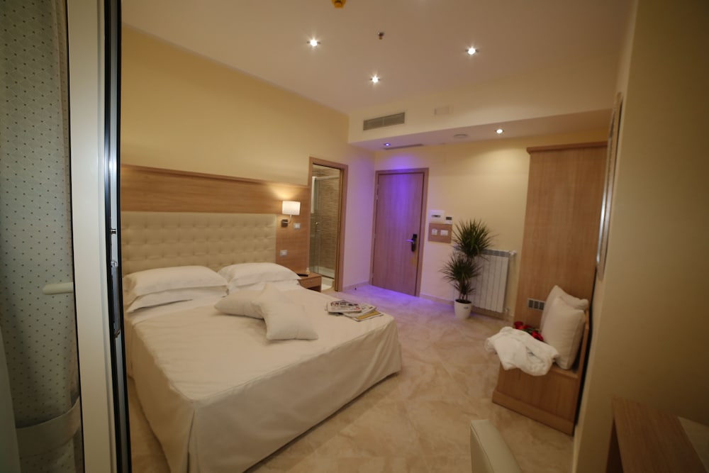 Esposizione Palace Hotel 16/50