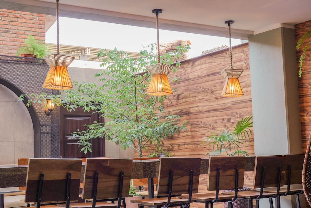 Chairu Eco Hotel 35/43