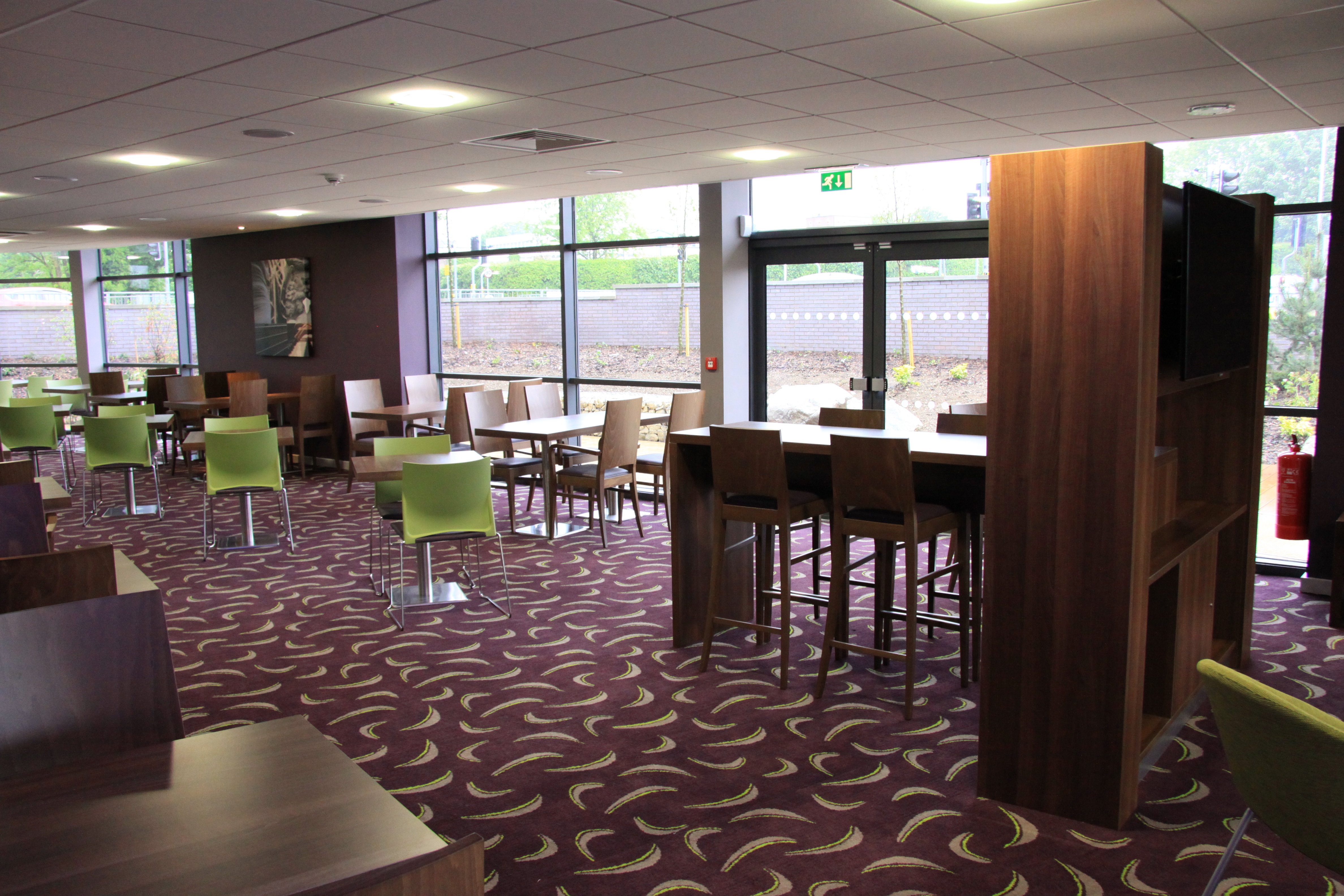 Holiday Inn Express Dunstable 16/26