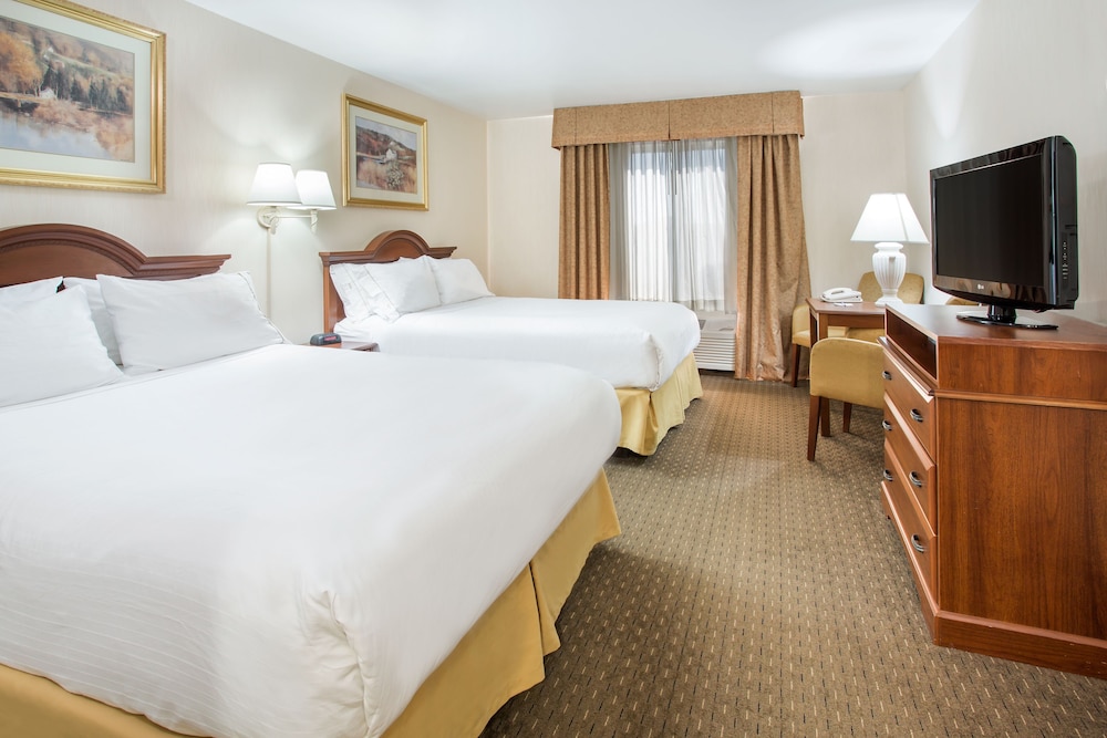 Holiday Inn Express Hotel And Suites Marion 24/68