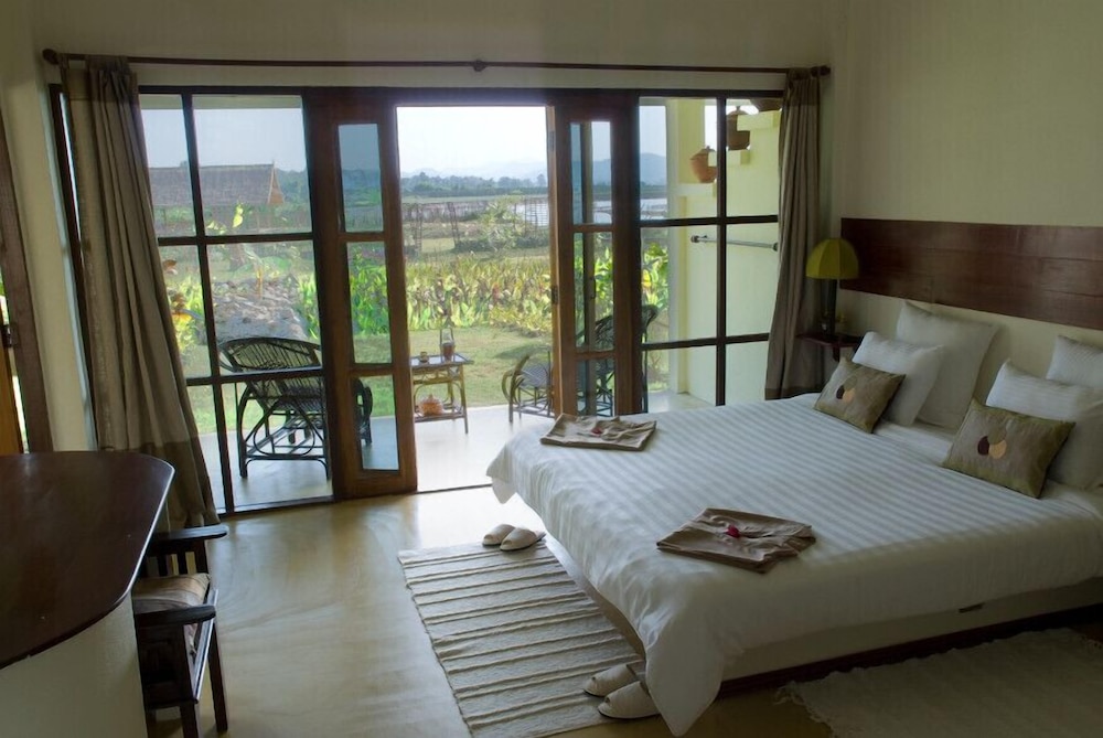Maekok River Village Resort 12/55