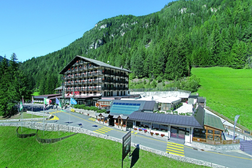 HOTEL IL CAMINETTO 41/44