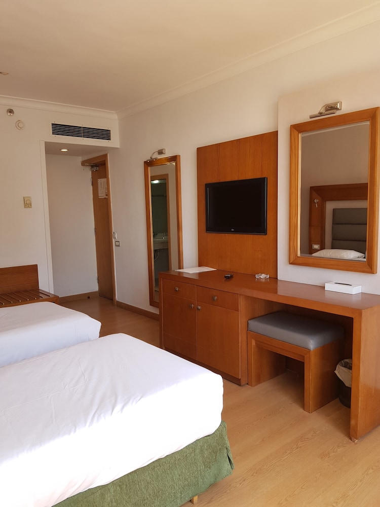Maadi Hotel 20/62