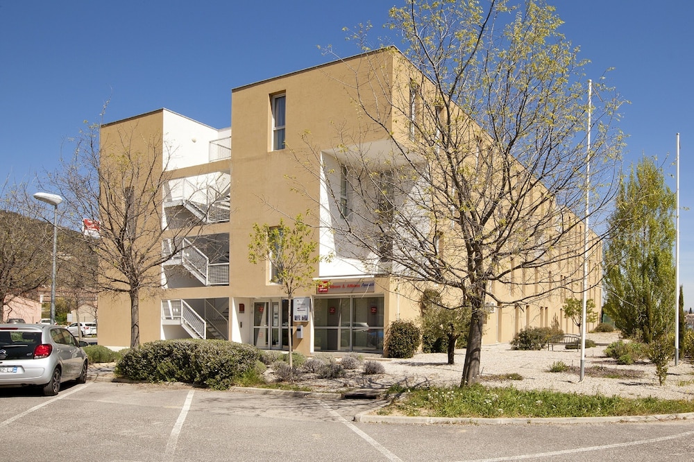 Sejours & Affaires Moulin Neuf Manosque 3/23