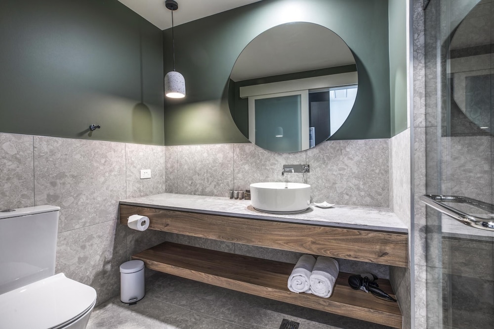Nightelier Carrum Downs Sands Hotel 48/50