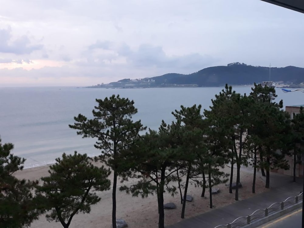 Residence Hotel Blue Ocean View 54/60