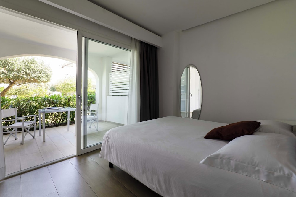 CLASSIC, DOUBLE OR TWIN BED