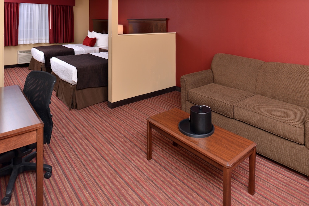 Best Western Woodland Inn 27/39