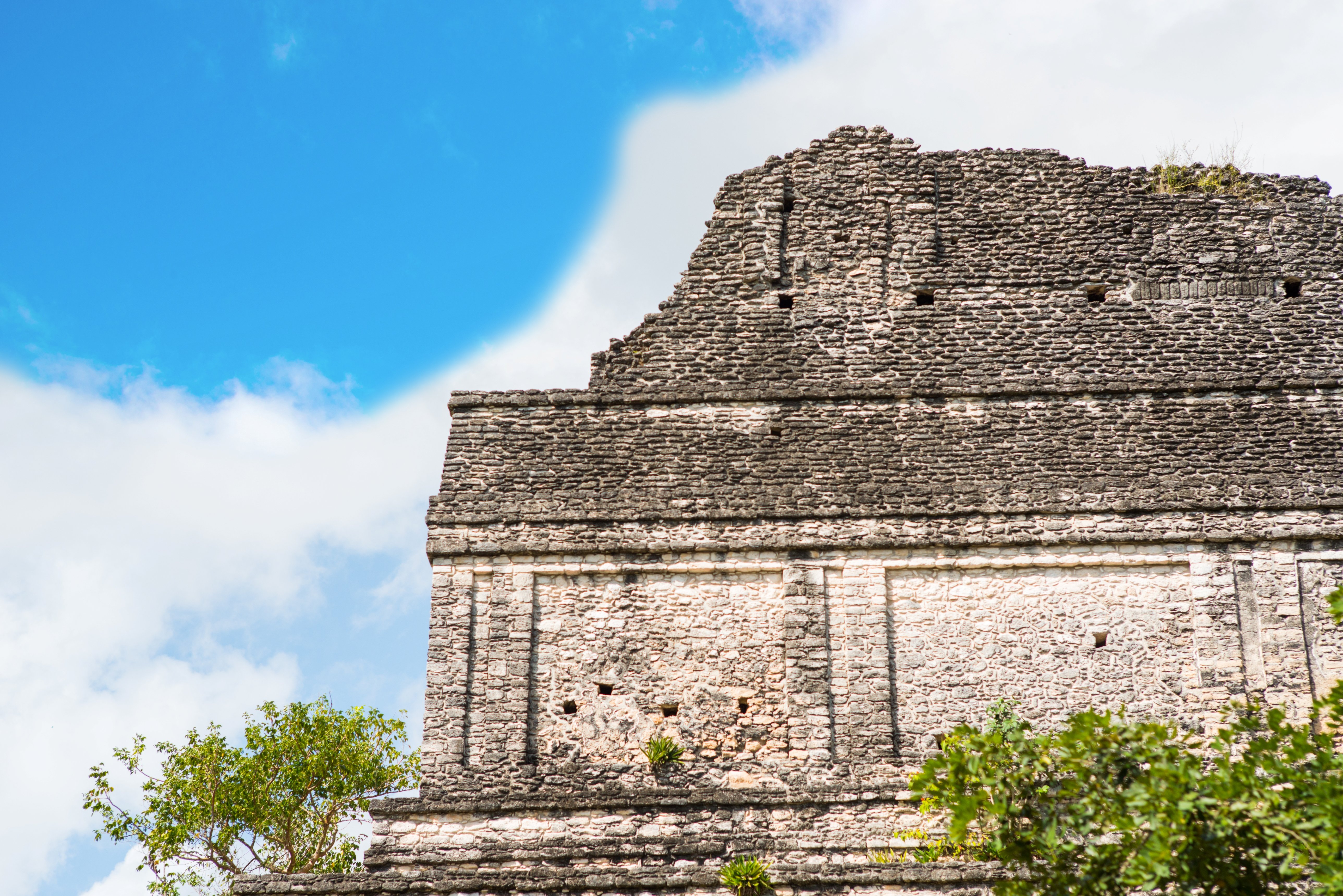 The Explorean Selva Maya Kohunlich 1/50
