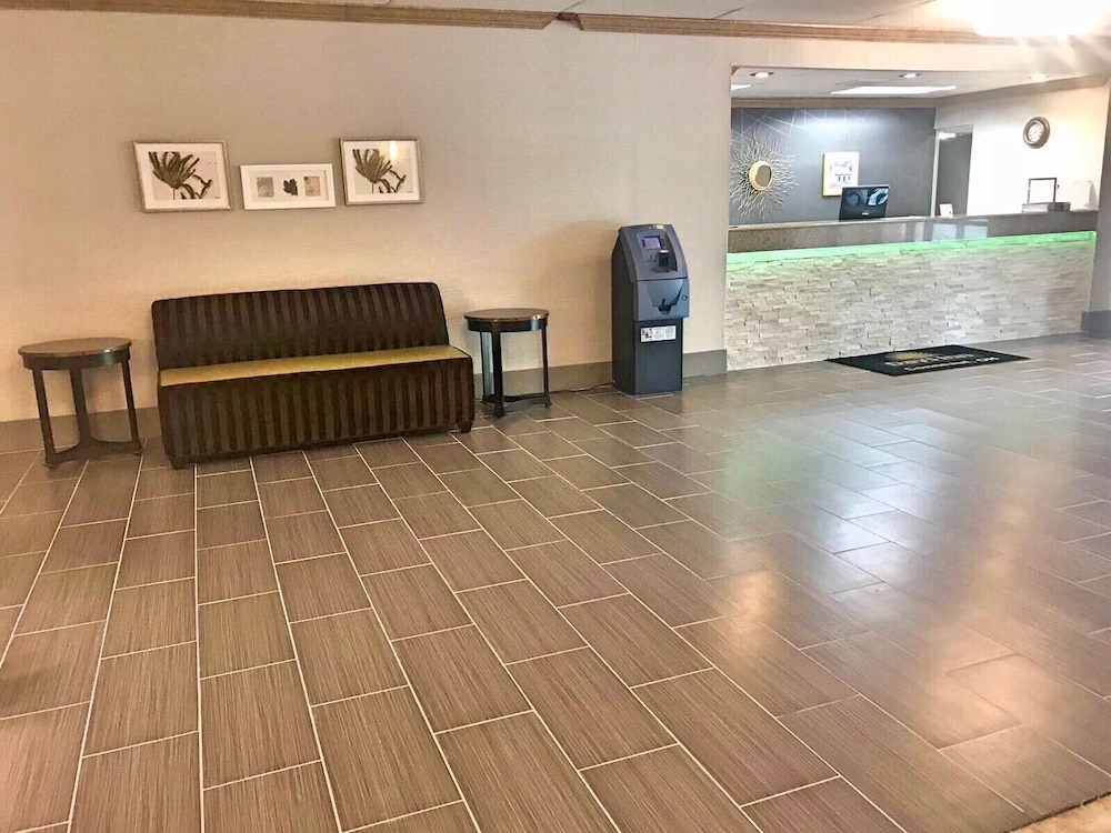 Days Inn by Wyndham Conneaut 13/47