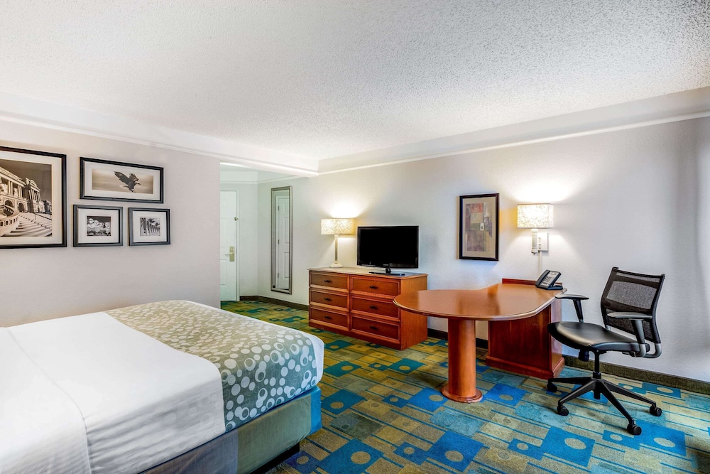 La Quinta Inn And Suites By Wyndham Fremont Silicon Valley 29/56