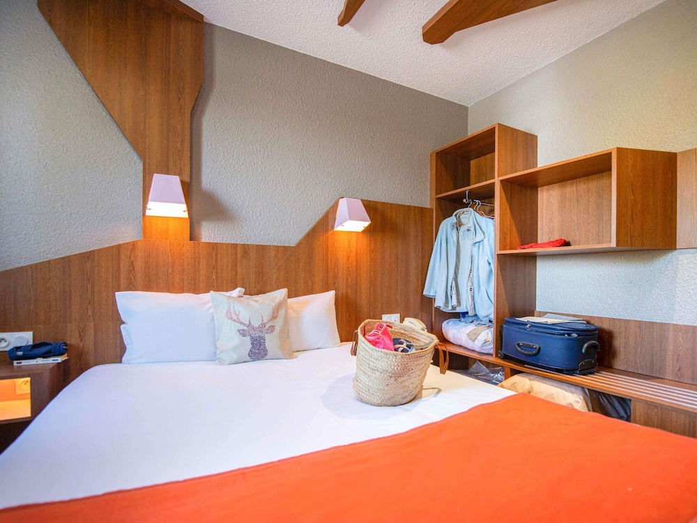 Ibis Styles Gien 6/52