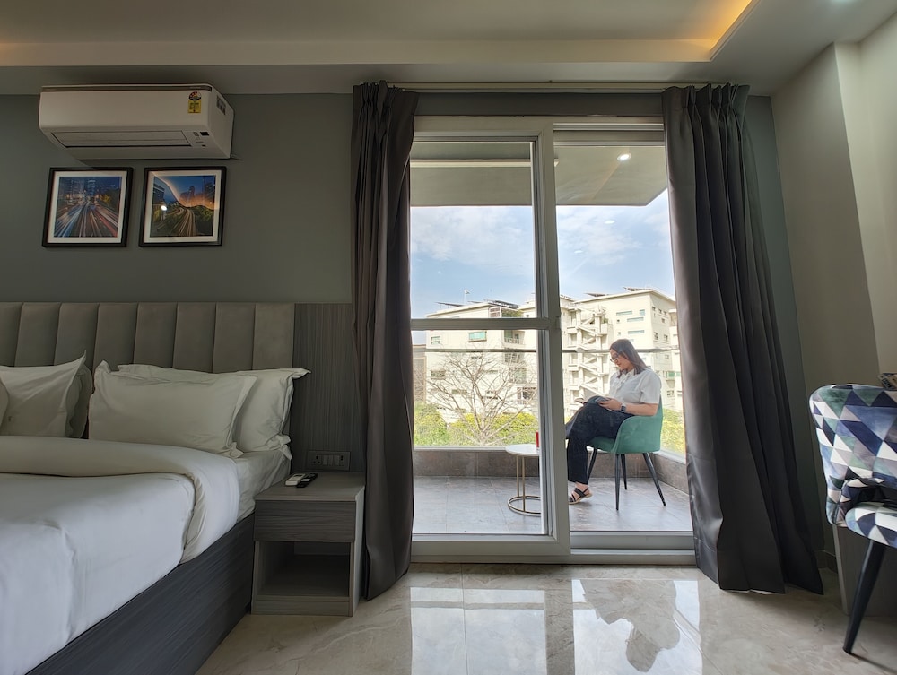 AVA Hotels and Corporates Millennium City 18/50