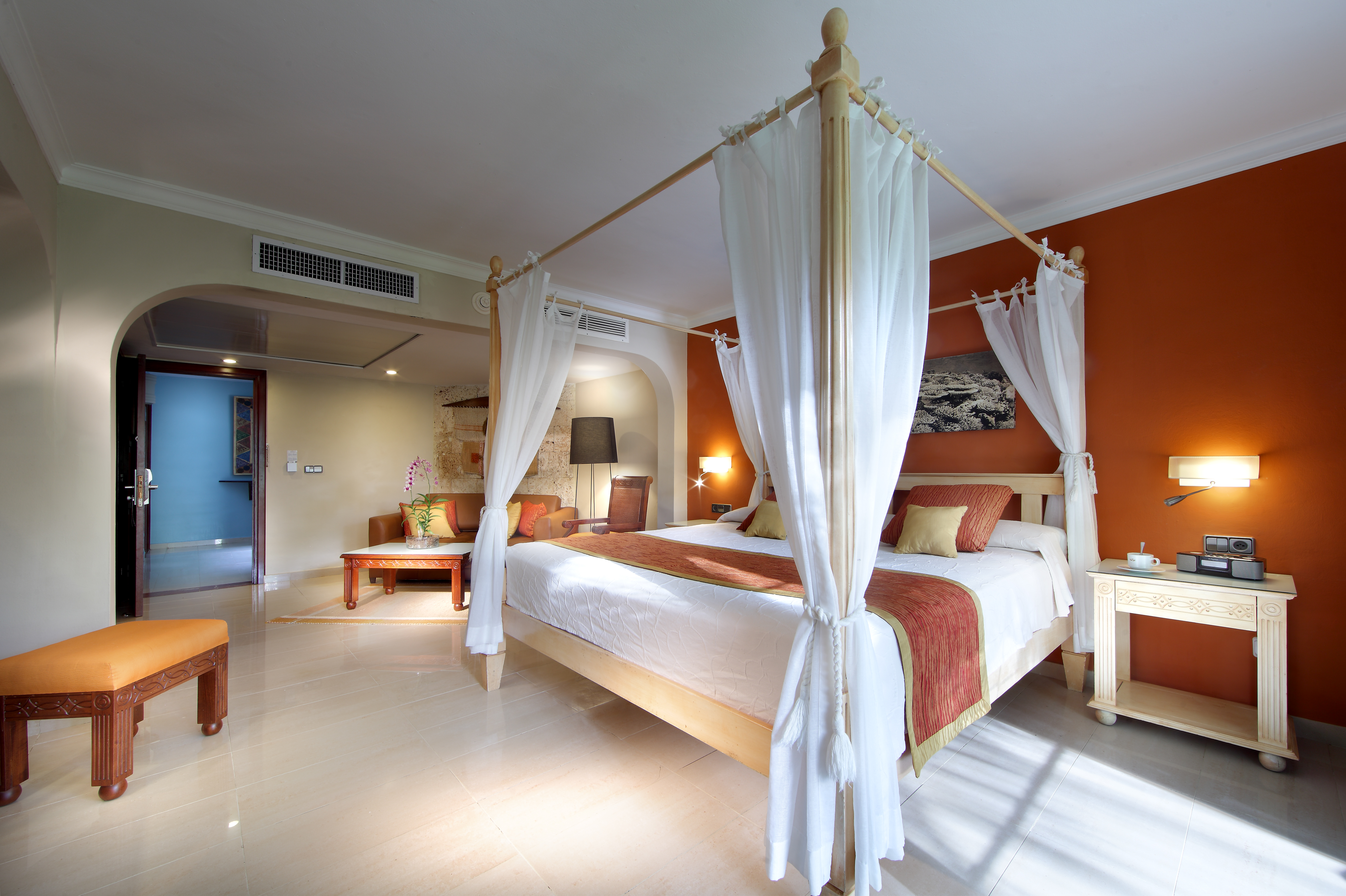 Romance, Suite, Beach Side