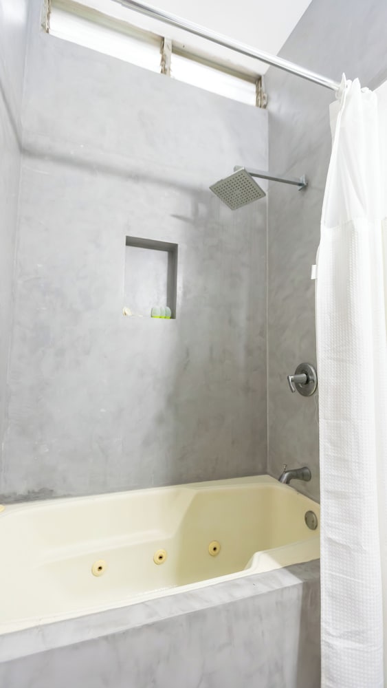 Hotel Ramada Inn el Salvador 55/55