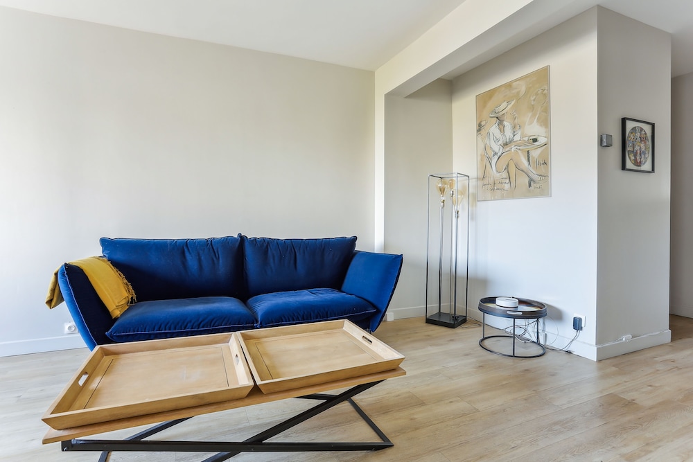RESIDENCE AURMAT 53/69