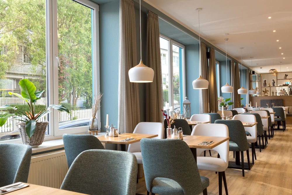 Hotel Berliner Bar 23/34