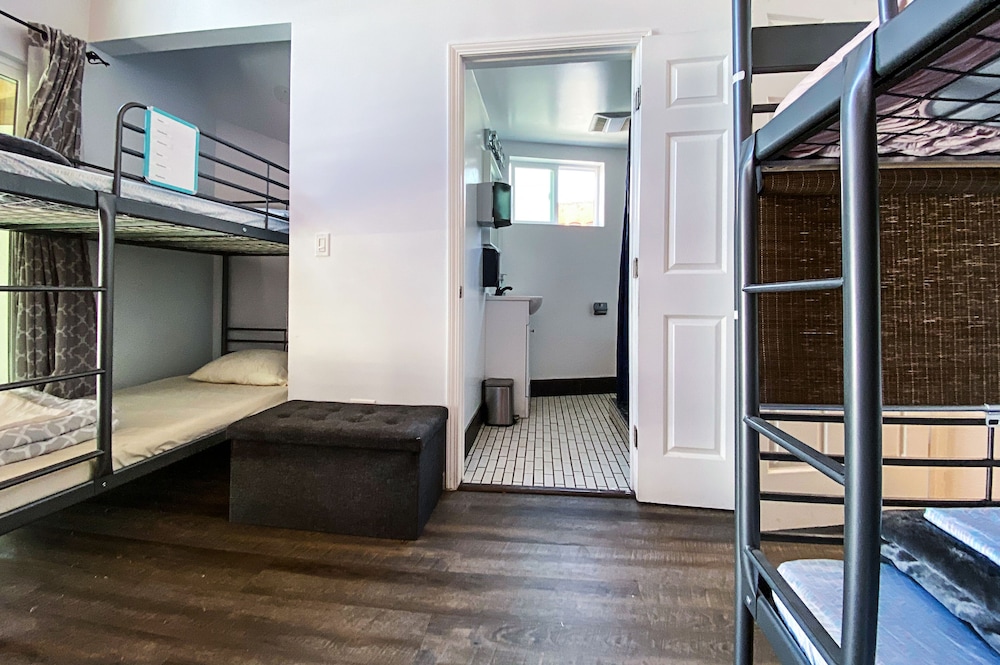The Rumi Hostel 29/50