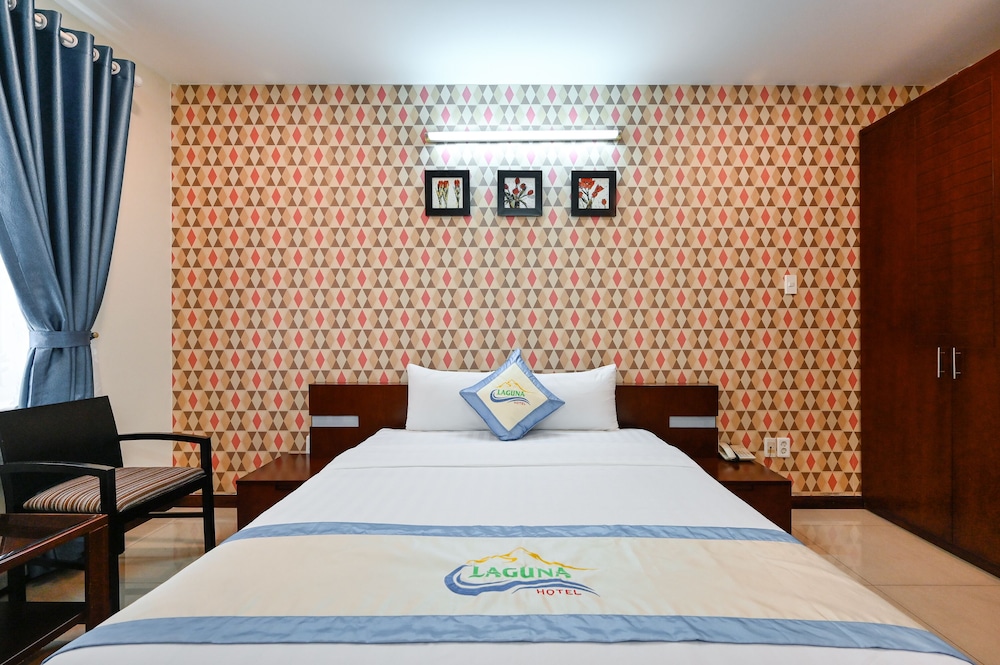 Laguna Hotel 16/41