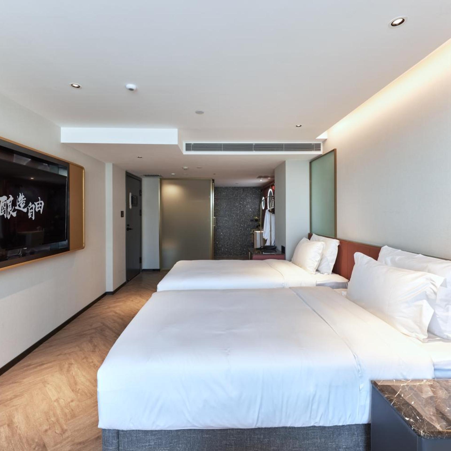 M Hotel (Beijing Tiananmen Square Qianmen Metro Station) 10/48