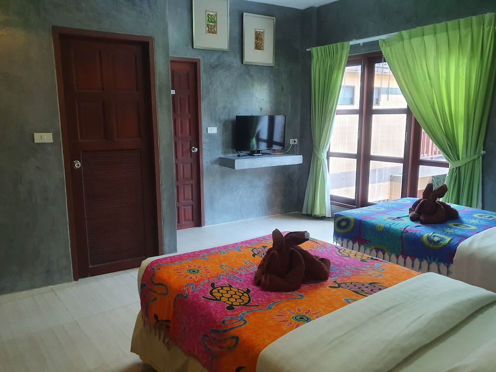 Saikaew Boutique Hotel 51/72