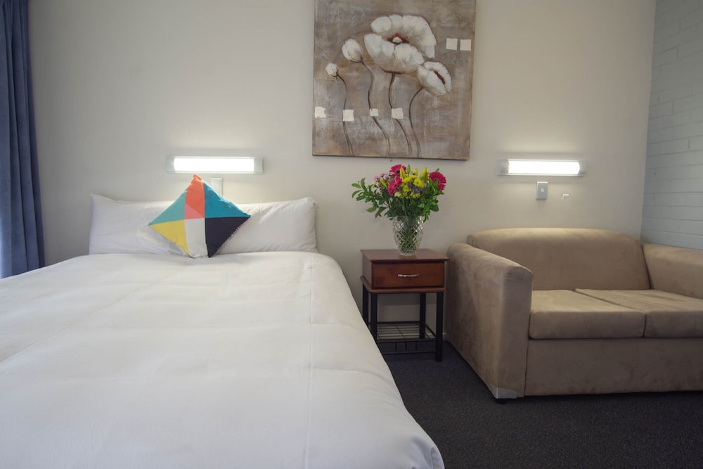 Acacia Motor Inn Bundaberg 22/32