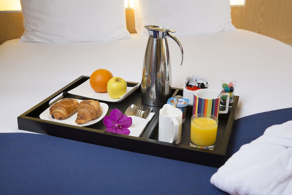 radisson hotel nice airport 37/82