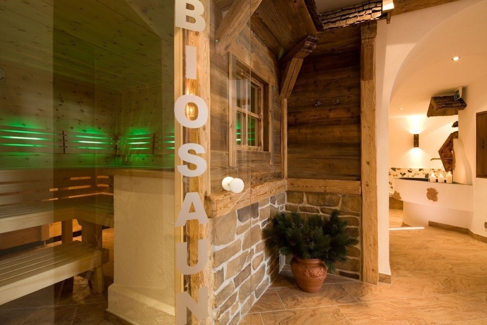 Hotel Obermair Fieberbrunn 33/33