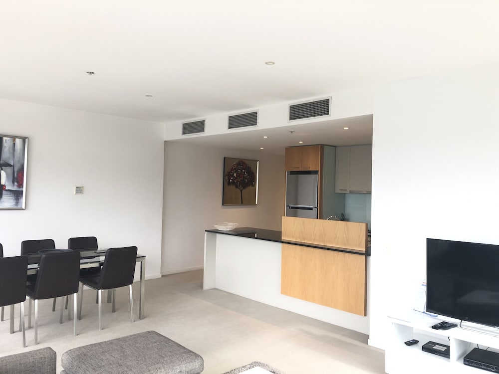Accent Accommodation at Docklands Melbourne 2/50