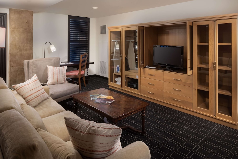 Hotel Valencia Riverwalk 34/63