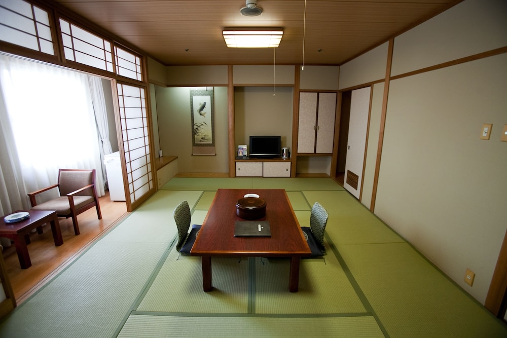 Sakaide Grand Hotel 42/59
