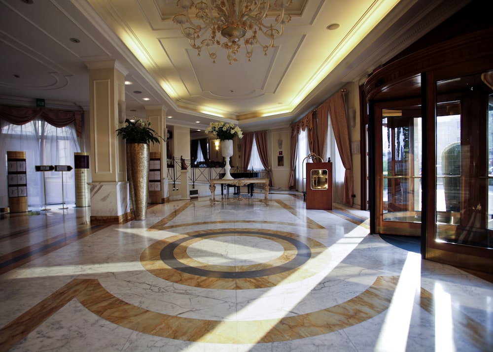 Grand Visconti Palace Hotel 9/75