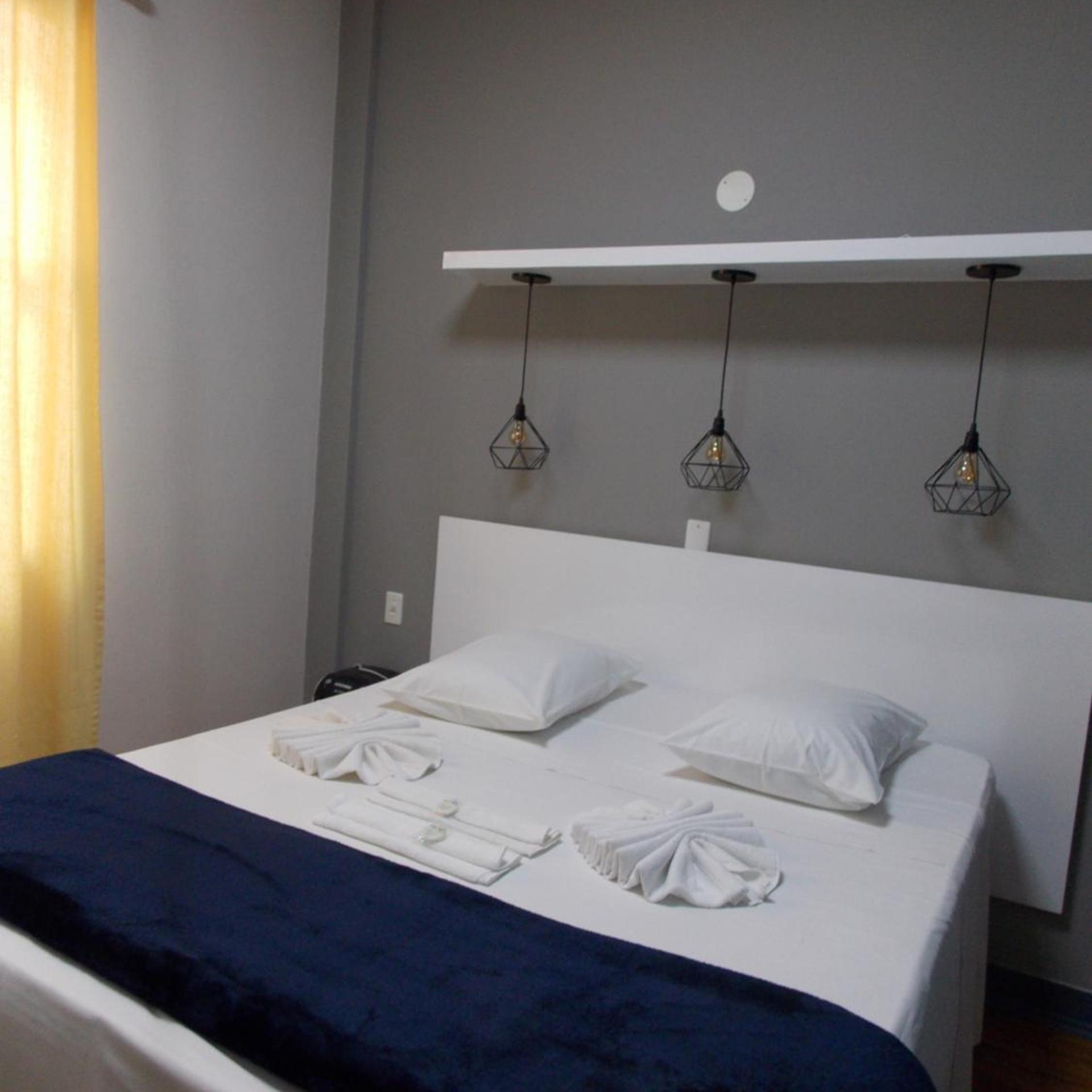 Hotel D Oeste 19/50