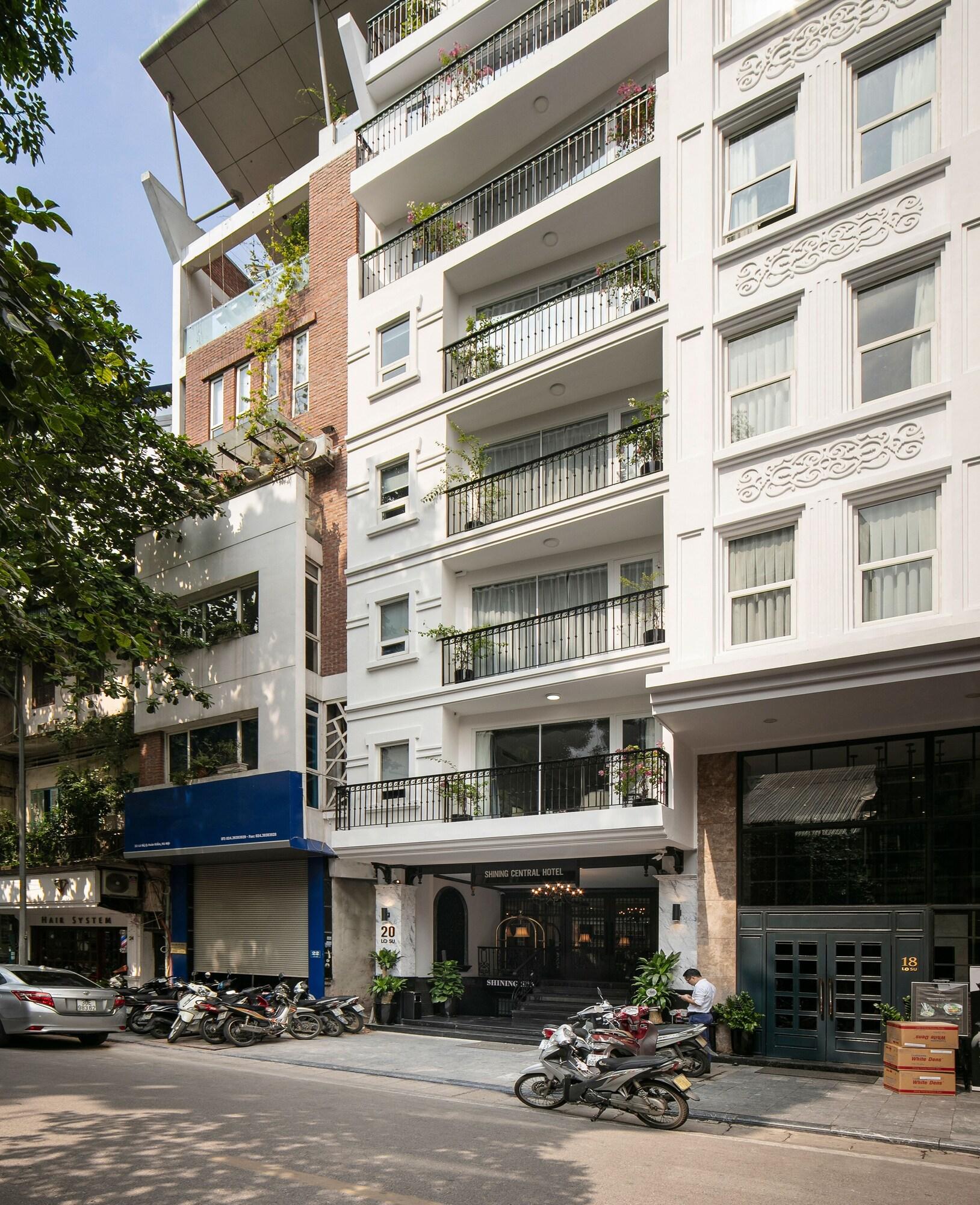 Shining Central Hotel & Spa 26/29