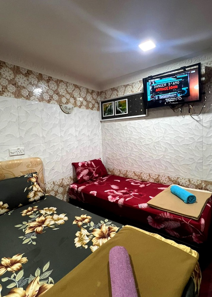 New Wave Hotel Melawati 45/50