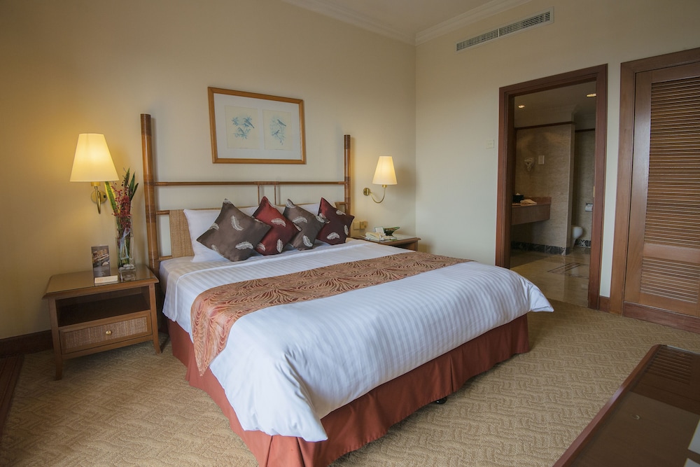 Bangi Resort Hotel 12/71