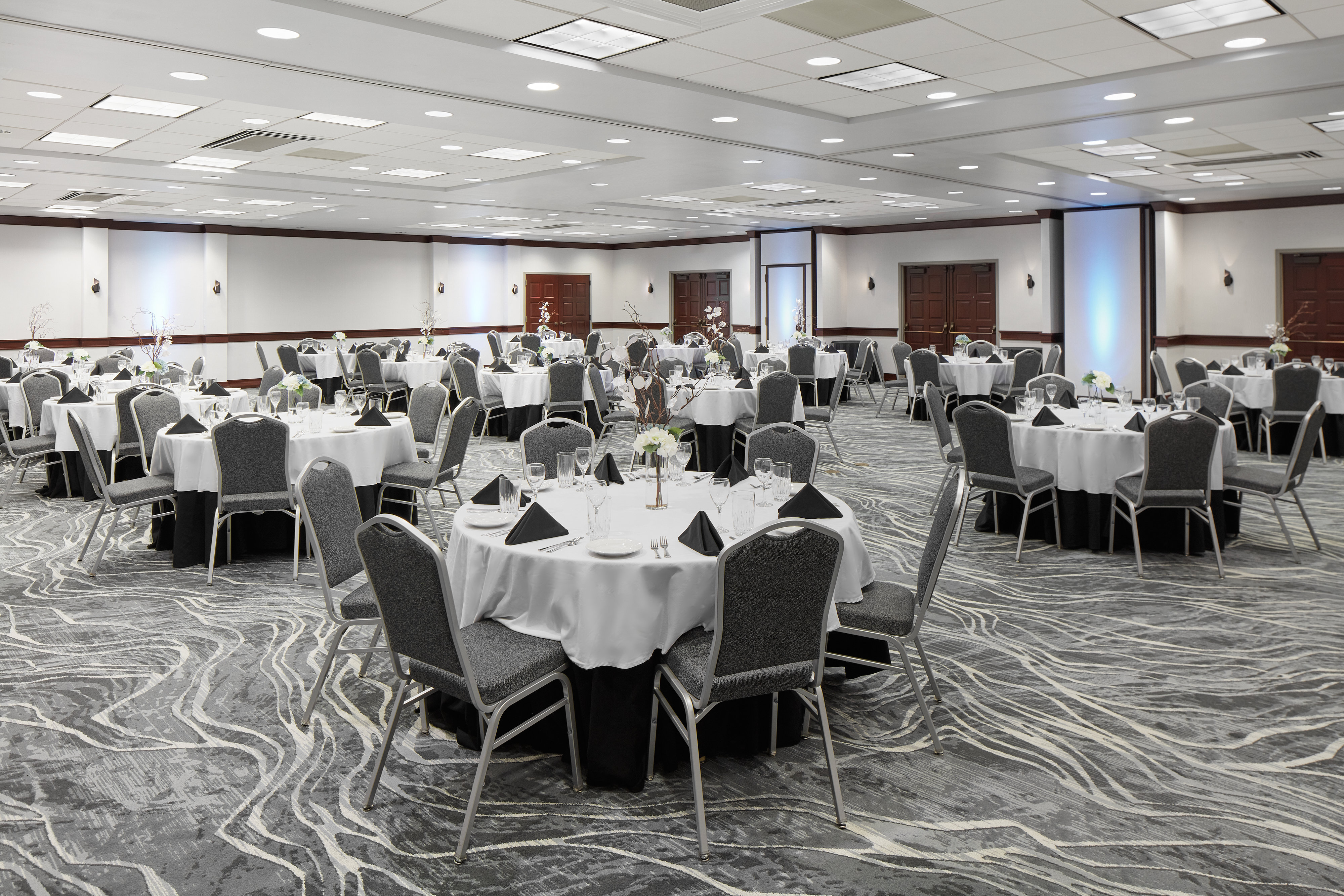 Holiday Inn Asheville - Biltmore West, an IHG Hotel 34/48