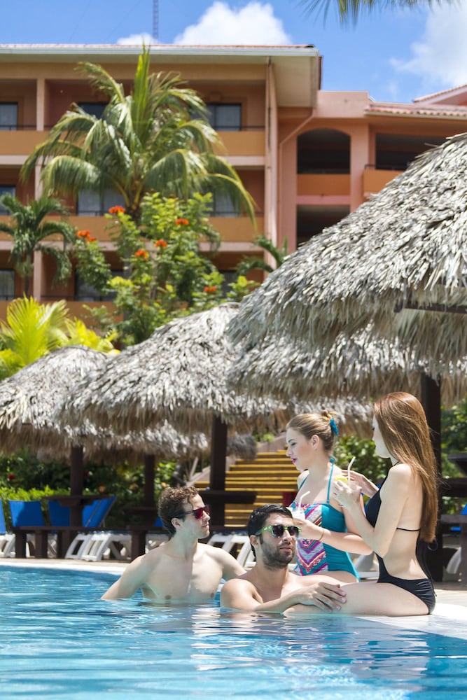 Barcelo Montelimar 41/48