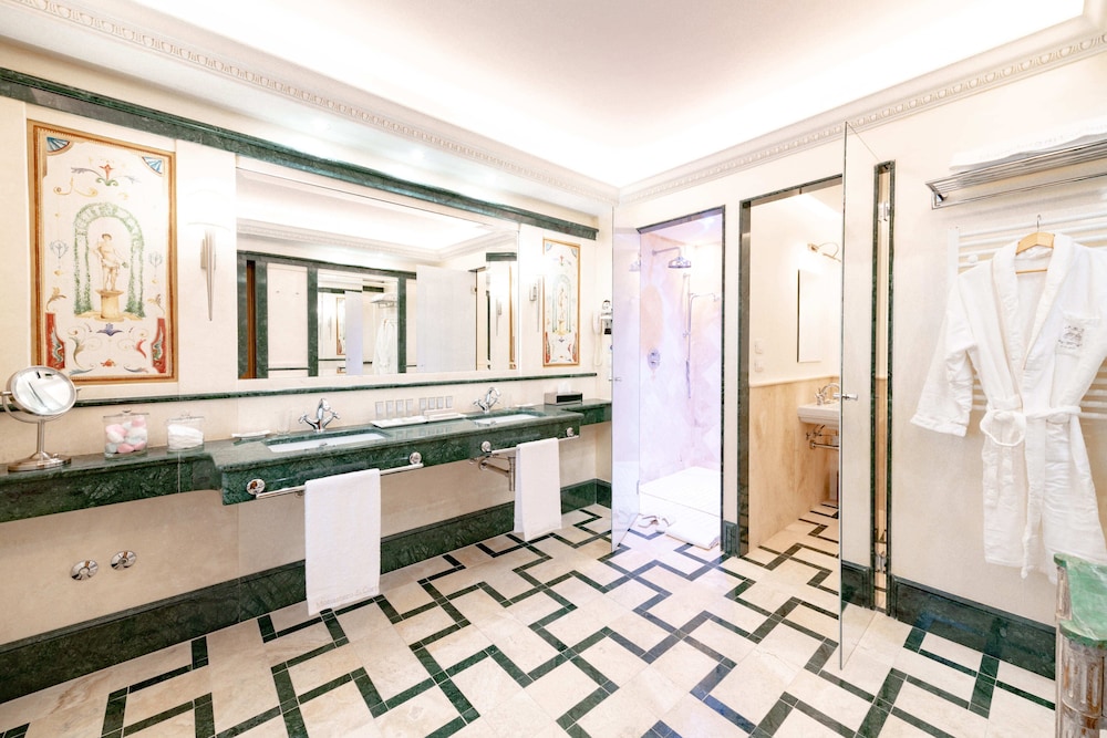Monastero Di Cortona Hotel & Spa - Adults Only 9/97