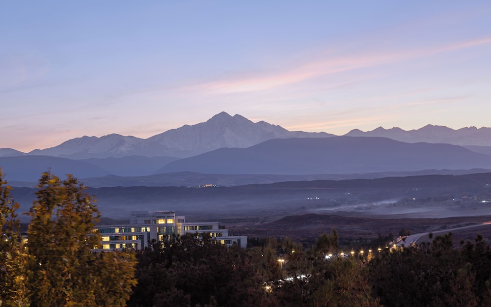 Chinar Hotel & Spa 45/50