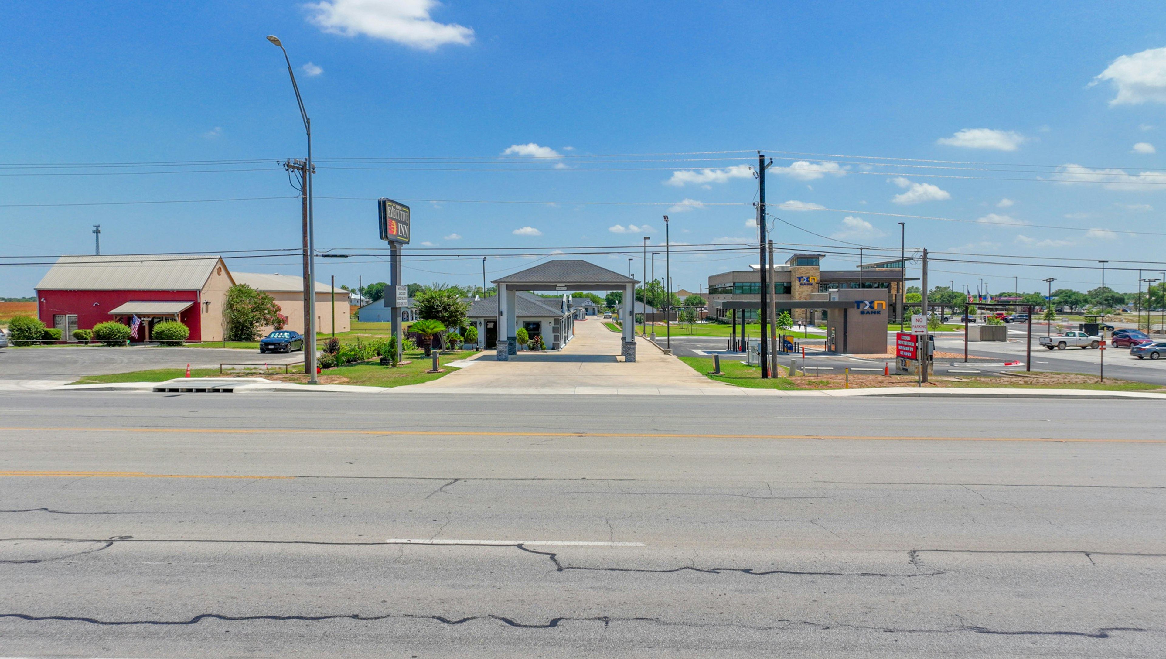 Executive Inn of Hondo 26/40
