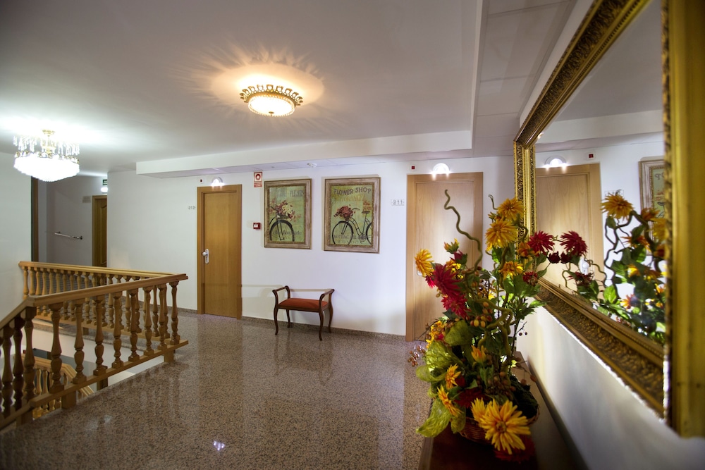 Hotel Marivella 7/34