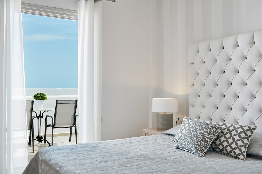 Santorini Palace Hotel 13/58